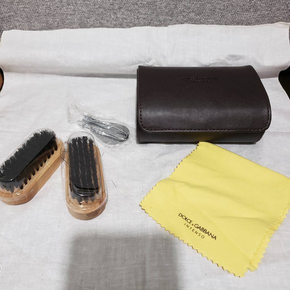 Dolce & Gabbana Accessories - Dolce & Gabbana Shoe Polishing Brush and so on - total 5 Pieces Travel Set